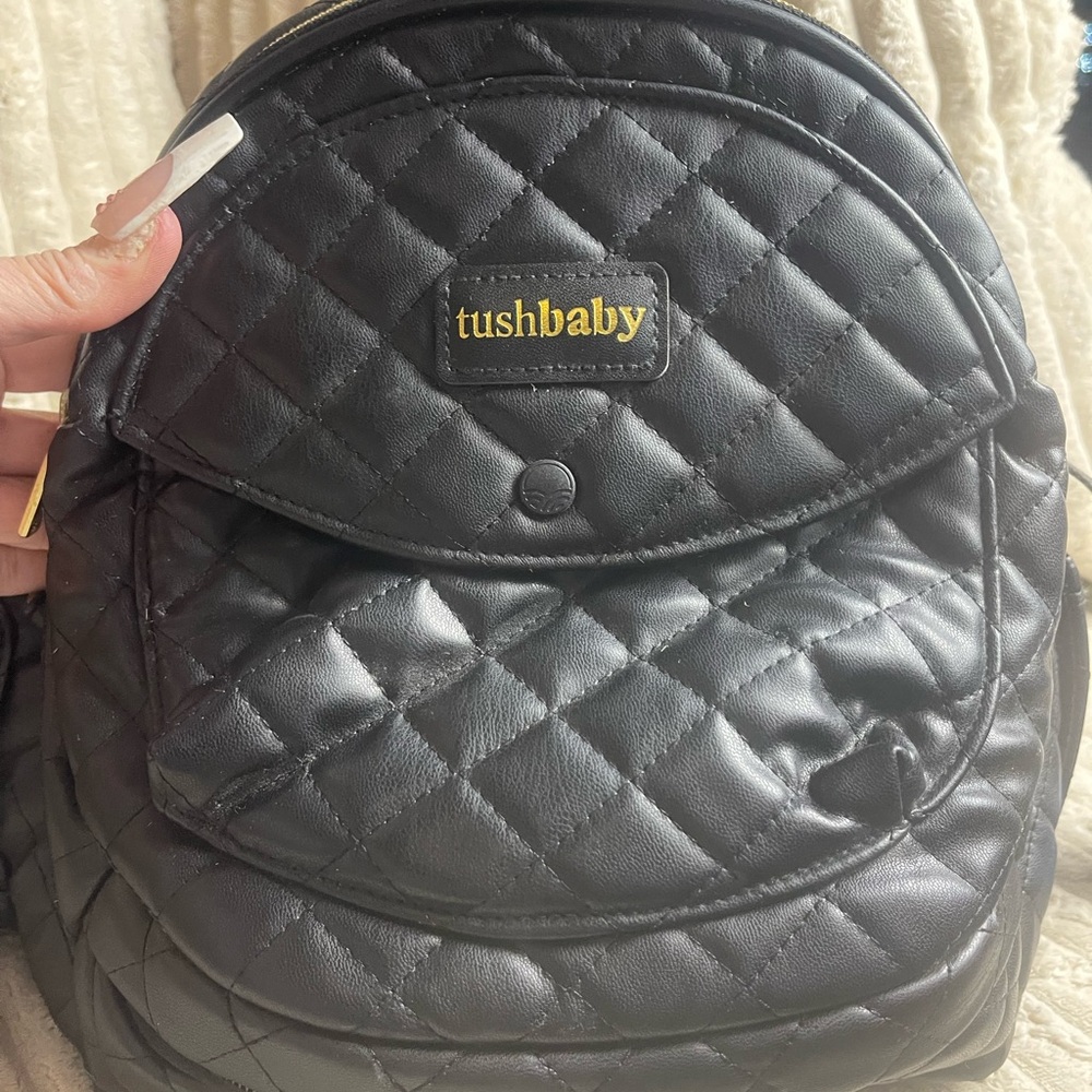 Tushbaby Quilted Black Baby Bag - Picture 2 of 10